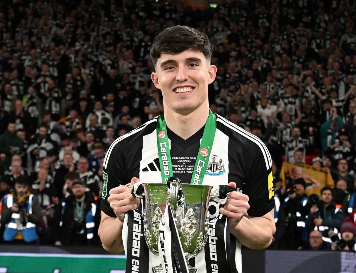 罗马诺：曼城引进利夫拉门托受阻，纽卡不愿放人